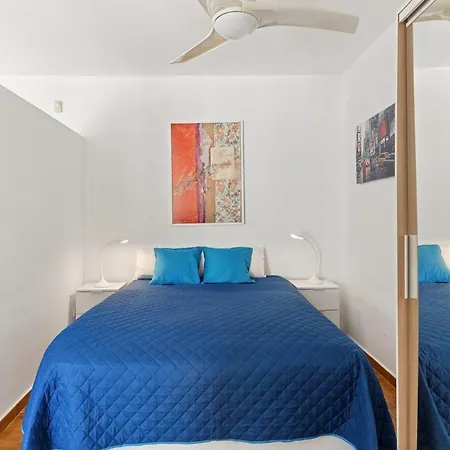Charming With Big Terrace Apartamento *